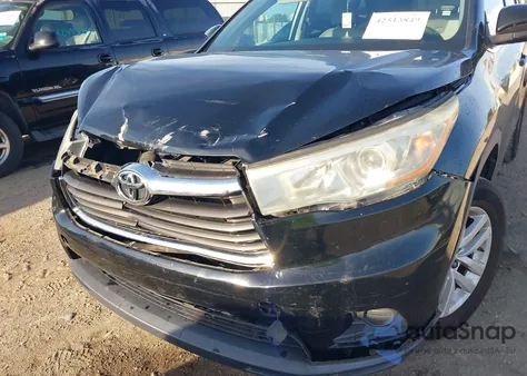 2015 Toyota Highlander Le z USA, uszkodzony, nr VIN 5TDZARFH2FS016938